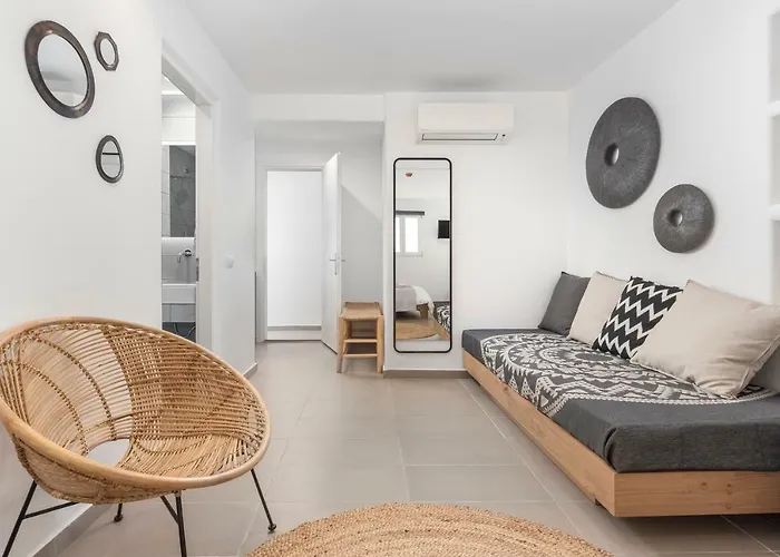 Aparthotel Little Venice 4*