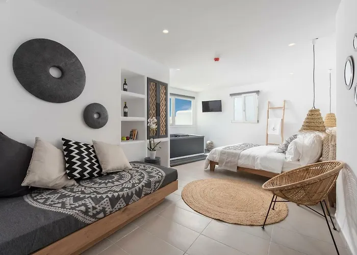 Little Venice Aparthotel