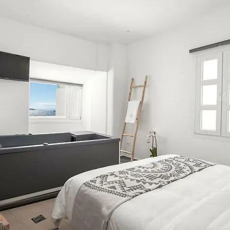 Little Venice Aparthotel