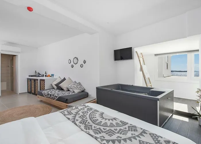 Little Venice Apartahotel 4*