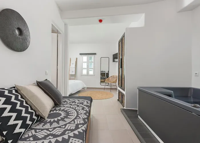 Little Venice 4* Mykonos Town